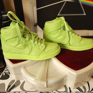 BILLIE EILISH X Women's AIR JORDAN  1 KO 'VOLT'